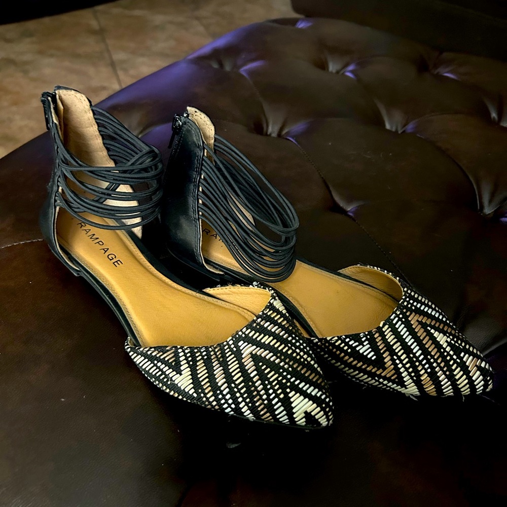 Rampage flat sandals size 8